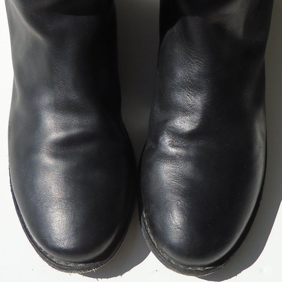 SIZE 7 B. FRYE Paige tall riding black leather boots. - Picture 3 of 16
